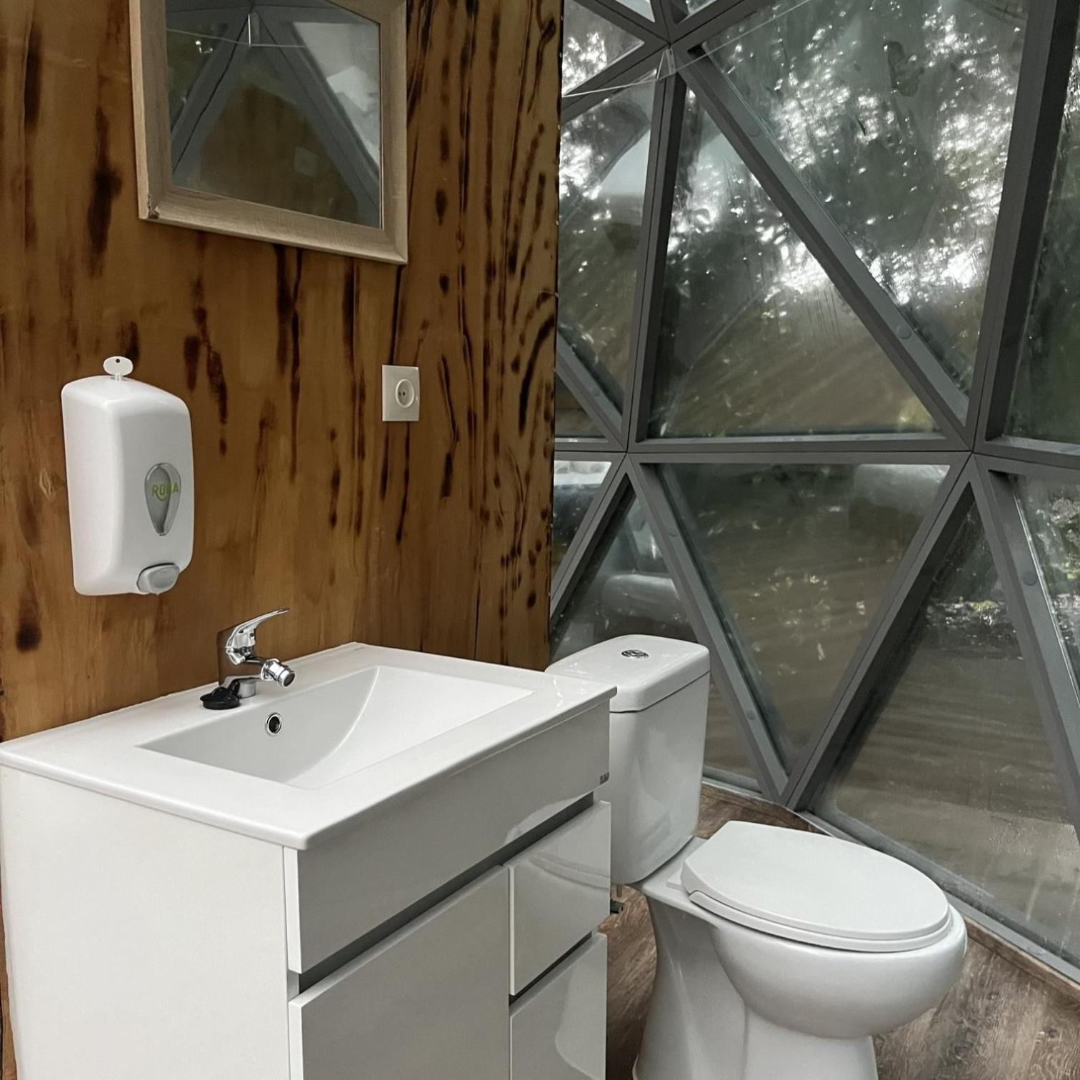 Quinta Do Abacate - Glamping Park Villa Angra do Heroismo Luaran gambar